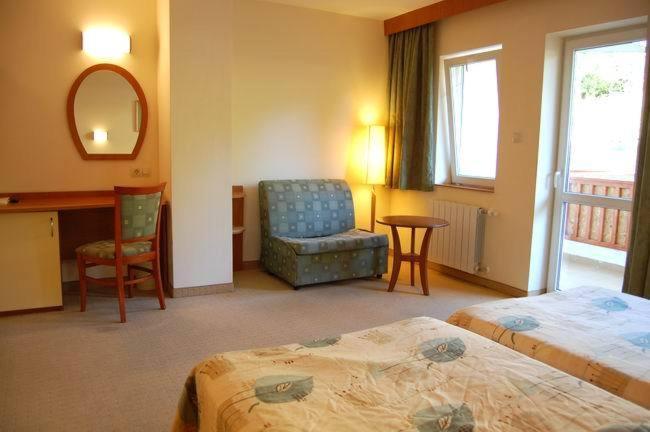 Hotel Seasons Triavna Quarto foto